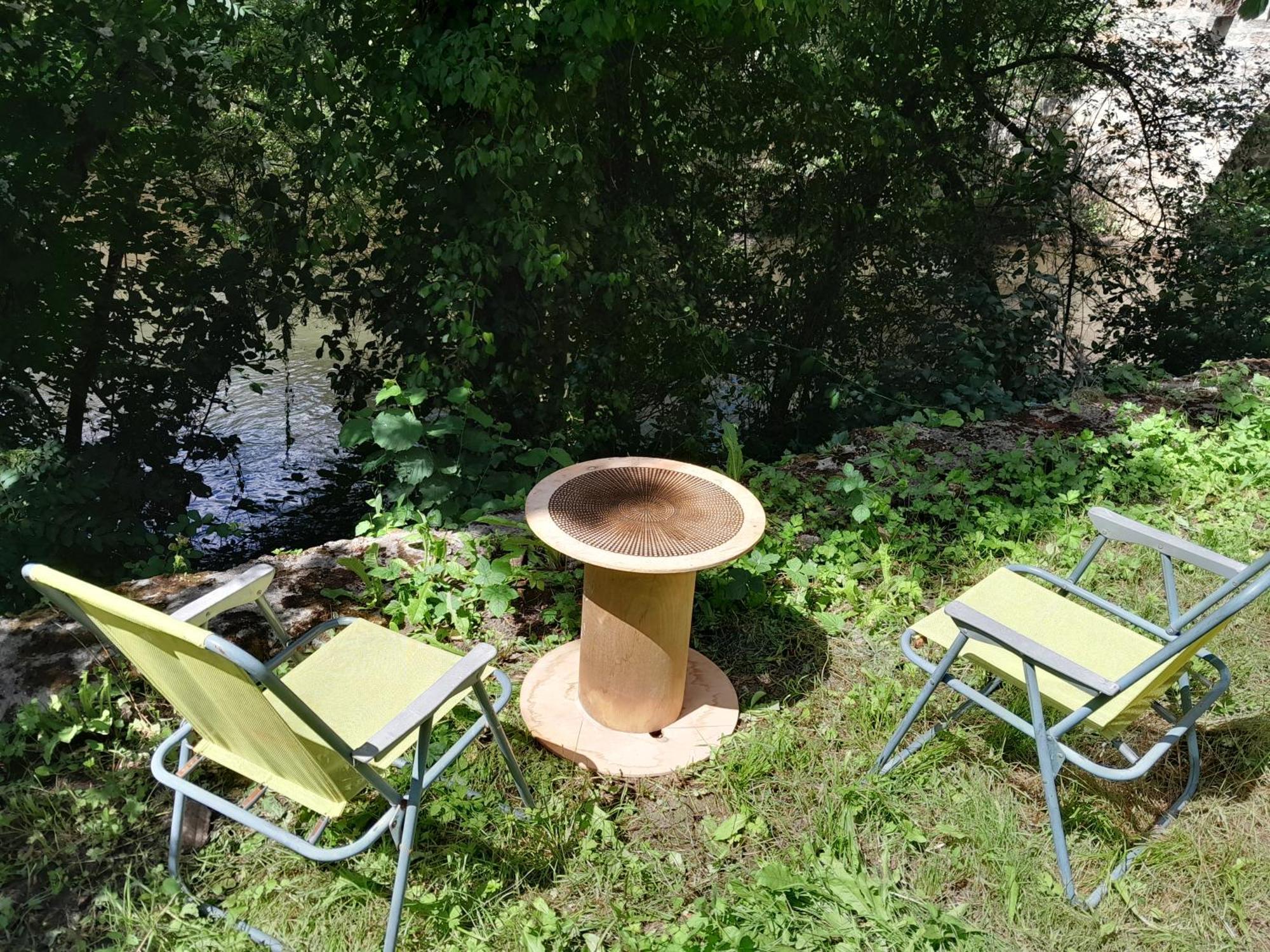 Appartement Privatif Tout Equipe En Bord De Riviere Figeac Kültér fotó